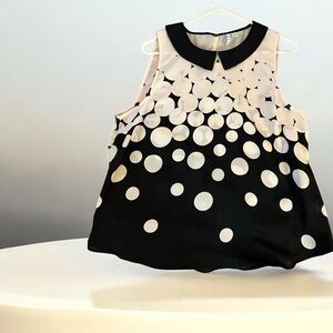 Black and Pink Polka Dot Sleeveless Top

20” underarm to underarm
25” length